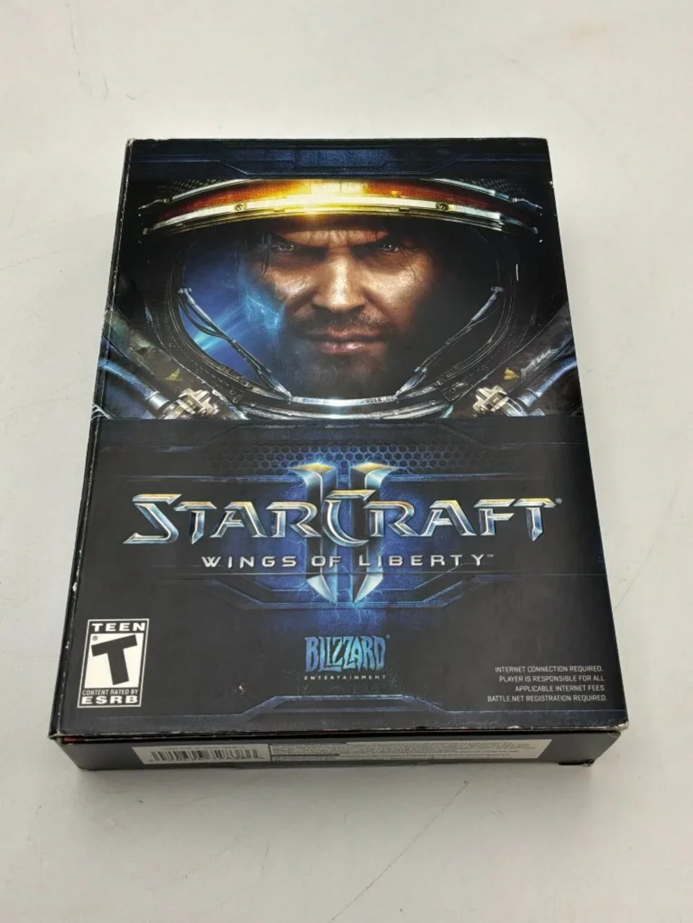 Starcraft 2 II : Wings of Liberty (Windows PC, 2010) - Complete in Box